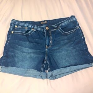 Seven7 Denim Shorts Size 14